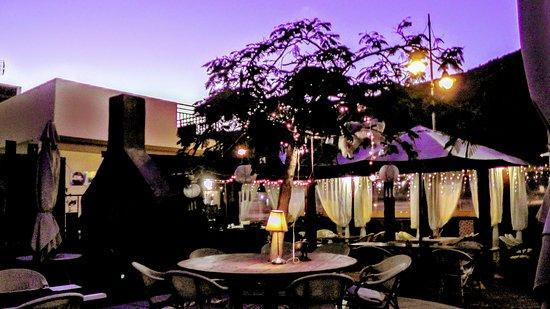 Blue Explorers Bar & Grill